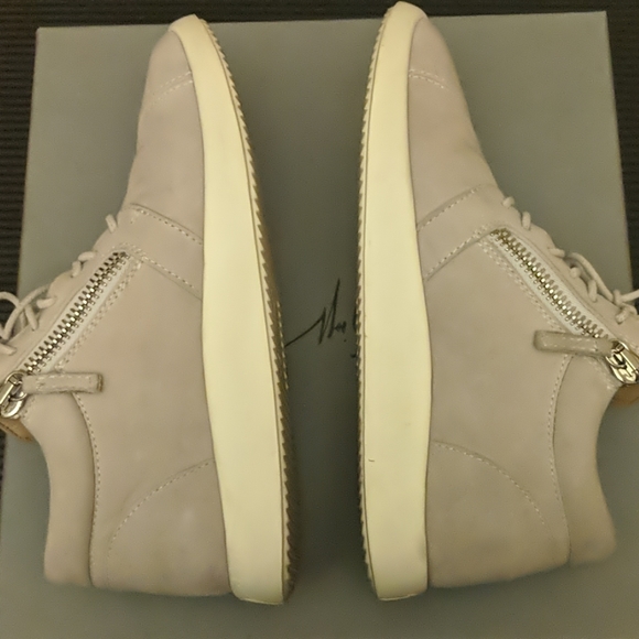 Giuseppe Zanotti crystal suede sneakers - Picture 5 of 12